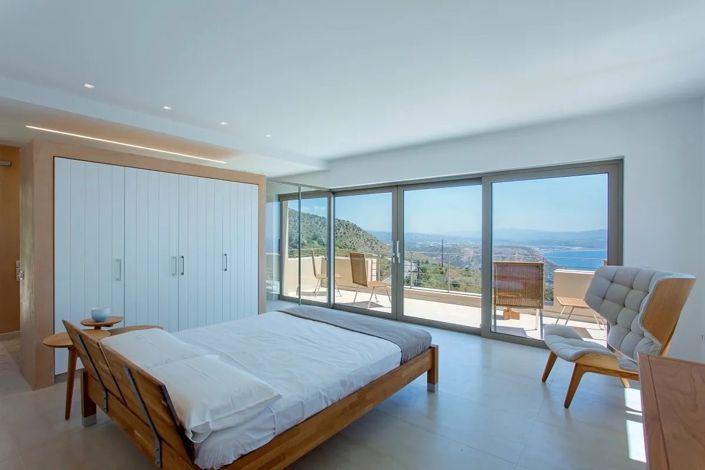 Image No.2-Maison de 5 chambres à vendre à Lampis