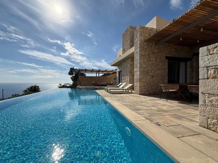 Image No.22-Maison de 5 chambres à vendre à Lampis