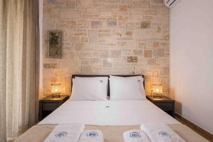 Image No.16-3 Bed House for sale