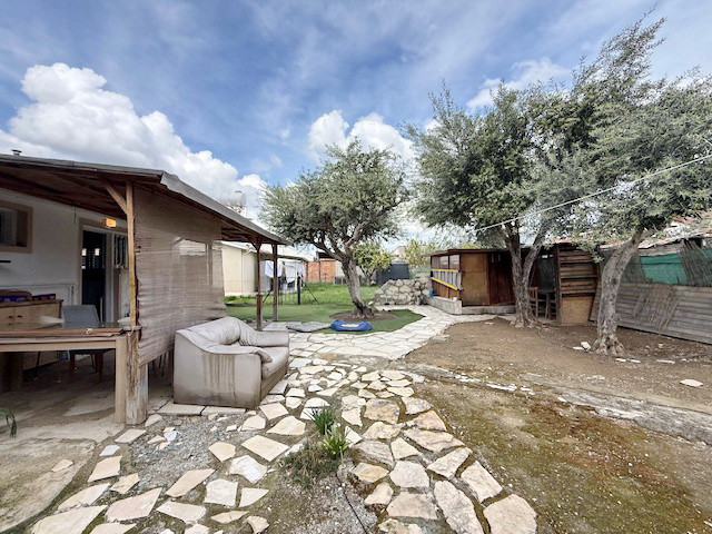 Image No.6-2 Bed Property for sale