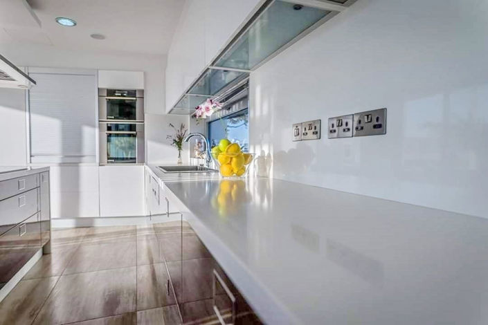 Image No.7-4 Bed Property for sale