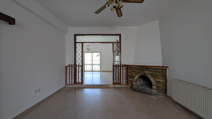 Image No.11-3 Bed Property for sale