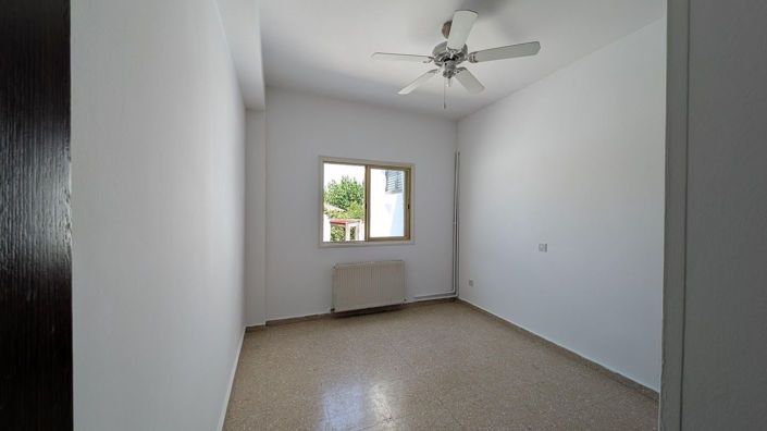 Image No.24-3 Bed Property for sale