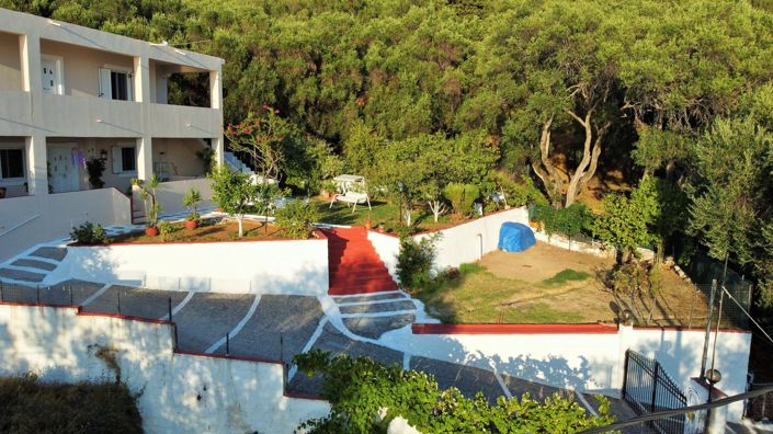 Image No.7-4 Bed House for sale