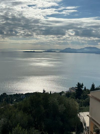 Image No.13-5 Bed House for sale