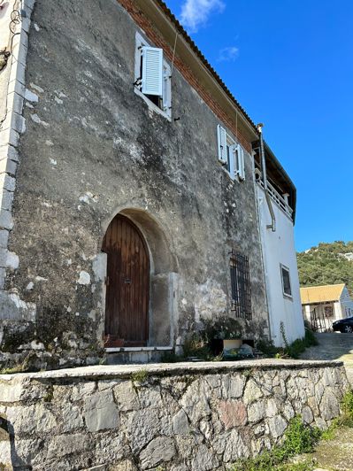 Image No.18-5 Bed House for sale