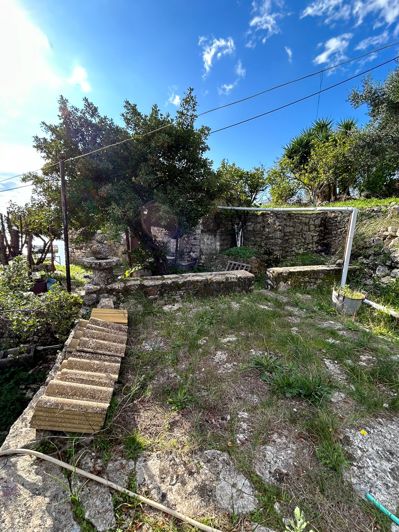 Image No.27-5 Bed House for sale