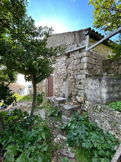 Image No.28-5 Bed House for sale