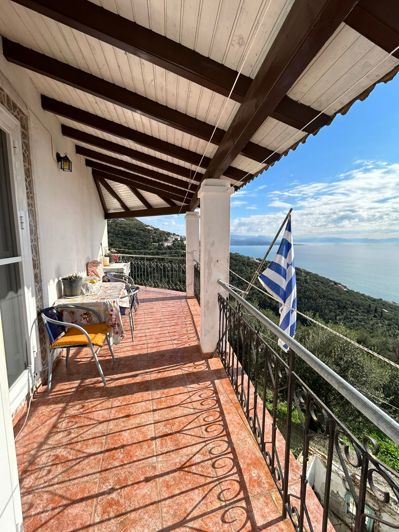 Image No.7-5 Bed House for sale