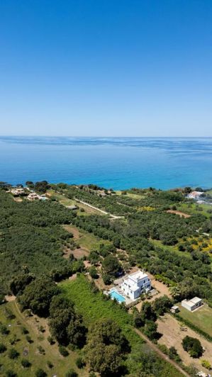 Image No.14-4 Bed House for sale