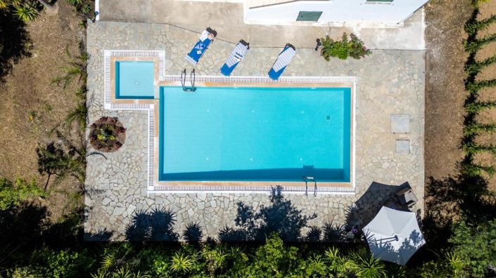 Image No.17-4 Bed House for sale