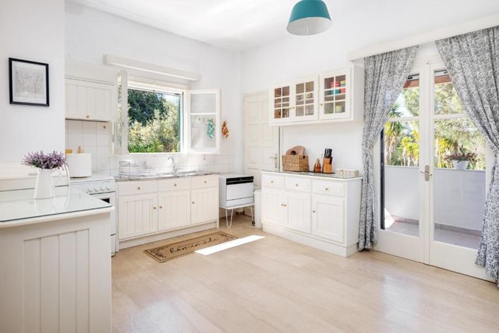 Image No.19-4 Bed House for sale