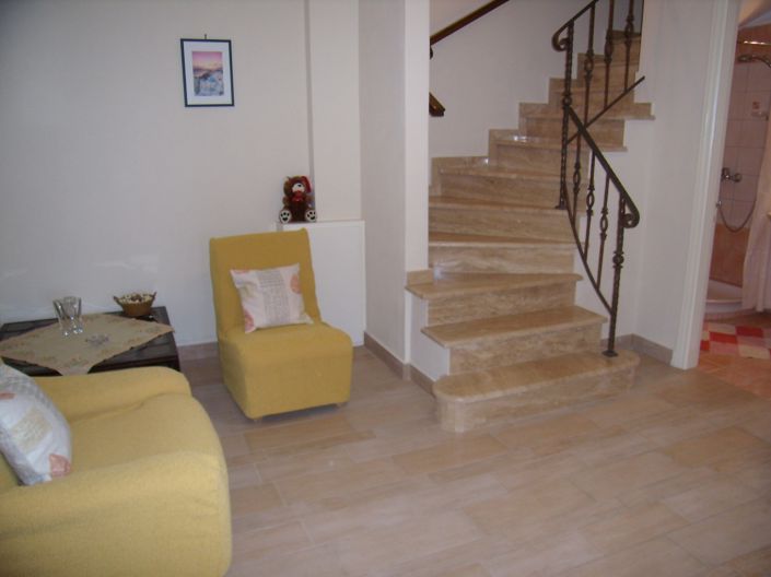 Image No.19-4 Bed House for sale