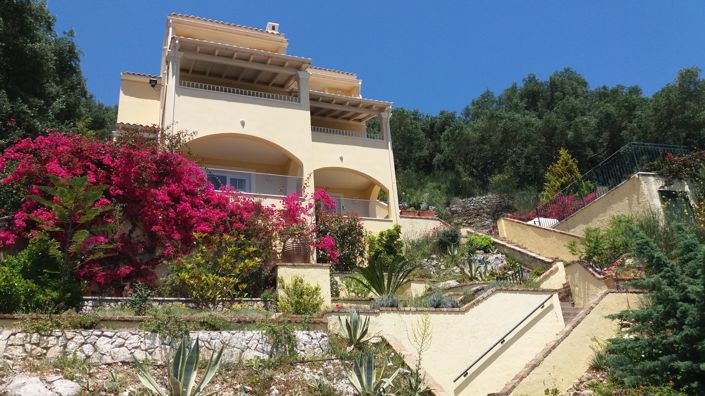 Image No.3-4 Bed House for sale