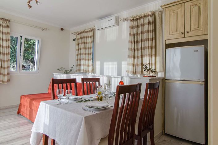 Image No.4-Maison de 2 chambres à vendre à Dassia