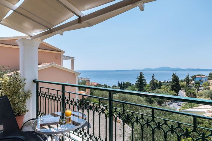 Image No.3-4 Bed House for sale