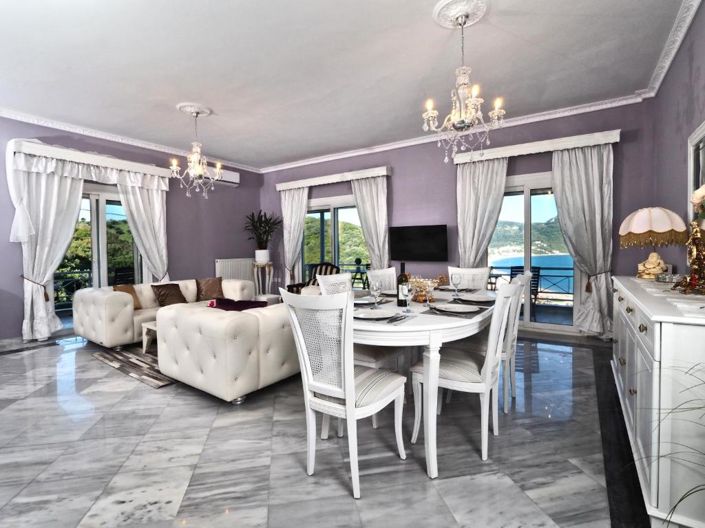 Image No.19-7 Bed House for sale