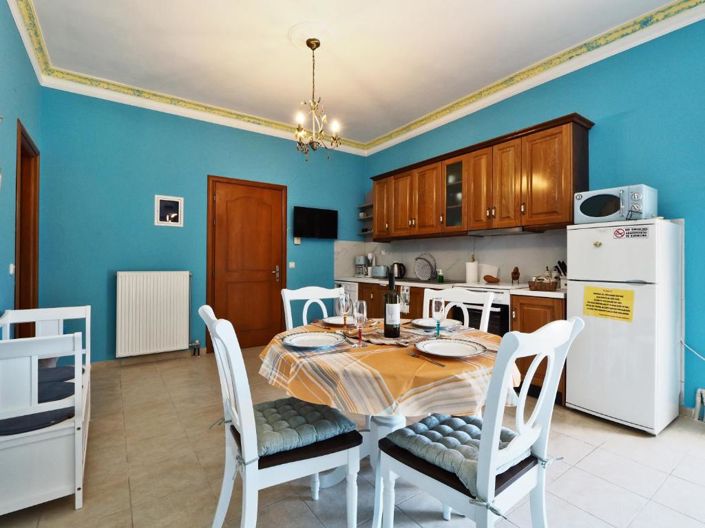 Image No.35-7 Bed House for sale