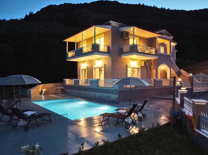 Image No.7-7 Bed House for sale