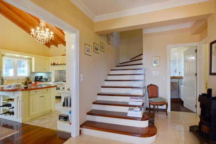 Image No.12-4 Bed House for sale