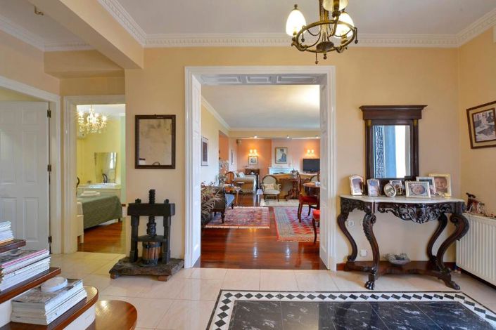 Image No.20-4 Bed House for sale