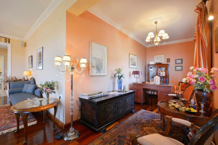 Image No.33-4 Bed House for sale