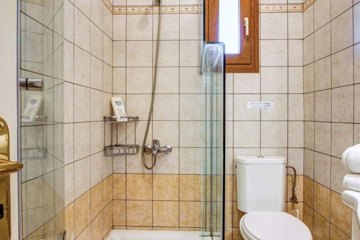 Image No.22-4 Bed House for sale