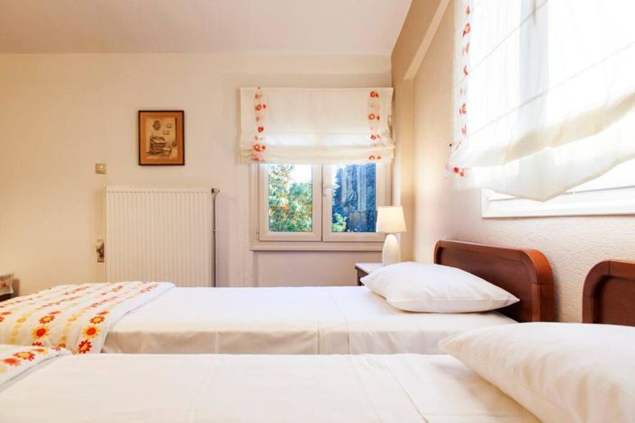 Image No.32-3 Bed House for sale