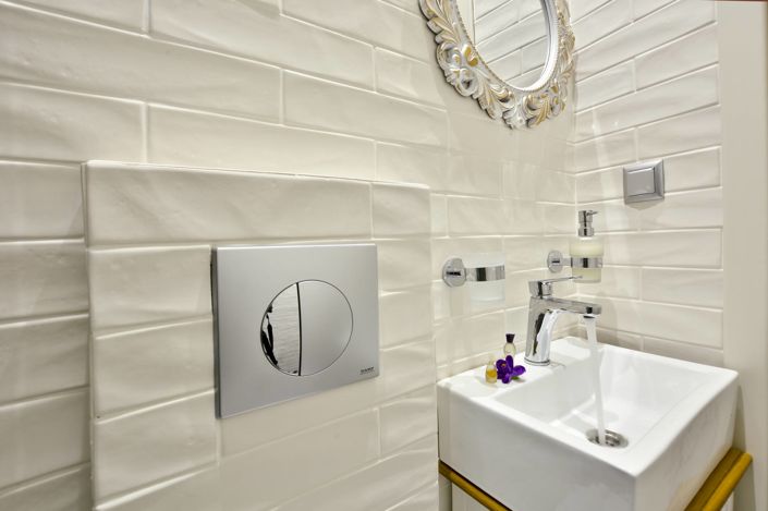 Image No.39-7 Bed Property for sale