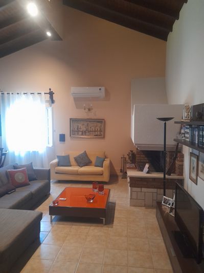 Image No.9-4 Bed House for sale