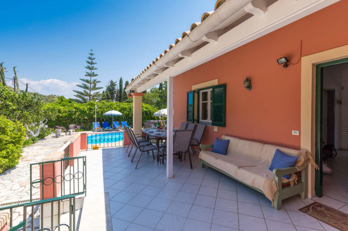 Image No.17-4 Bed House for sale