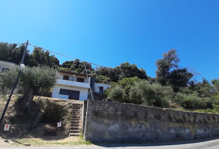 Image No.7-4 Bed House for sale