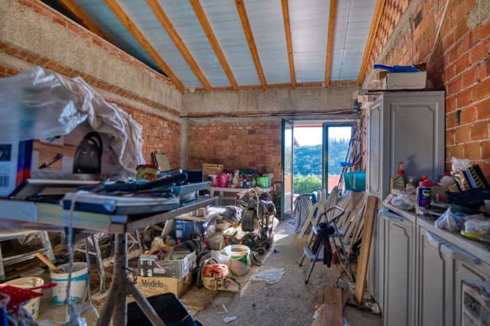 Image No.23-4 Bed Property for sale