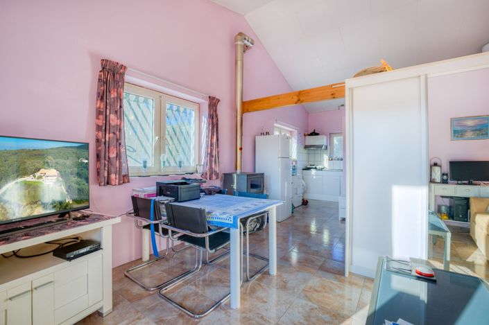 Image No.25-4 Bed Property for sale