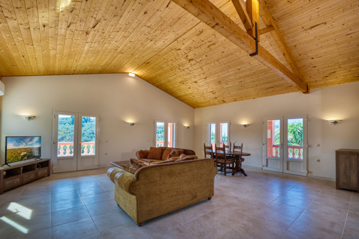 Image No.7-4 Bed Property for sale