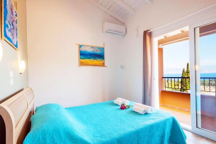 Image No.15-8 Bed House for sale