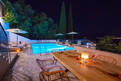 img-02097cb5bc9f7fbb261df1d43d9f6ccd-v