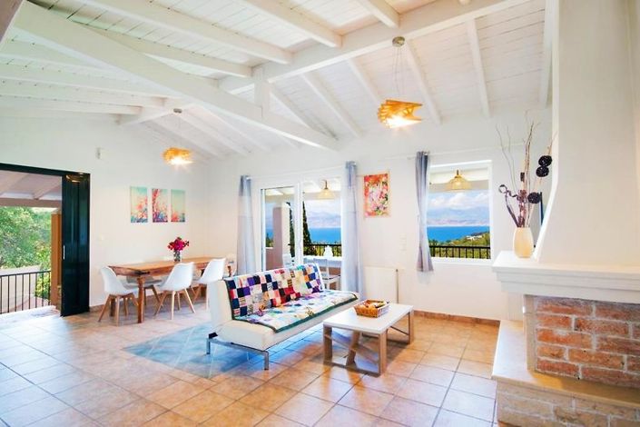 Image No.9-8 Bed House for sale