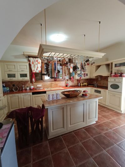 Image No.11-5 Bed House for sale