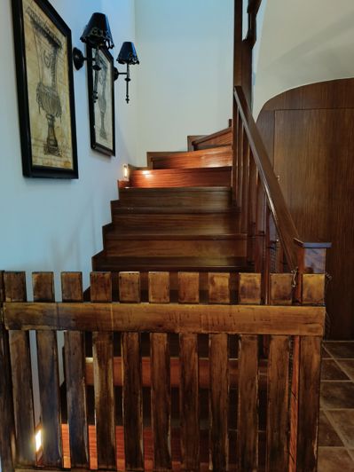 Image No.19-5 Bed House for sale