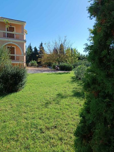 Image No.21-5 Bed House for sale