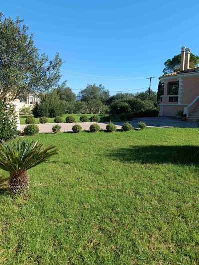 Image No.32-5 Bed House for sale