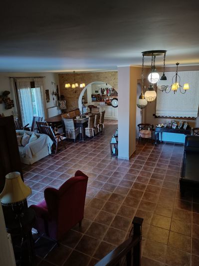 Image No.35-5 Bed House for sale