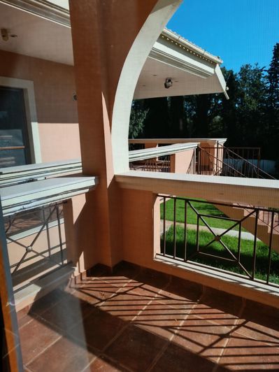 Image No.4-5 Bed House for sale