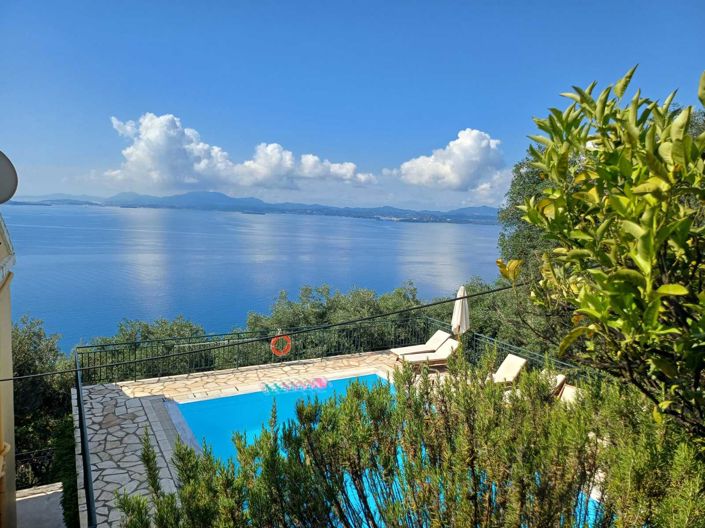 Image No.45-6 Bed House for sale