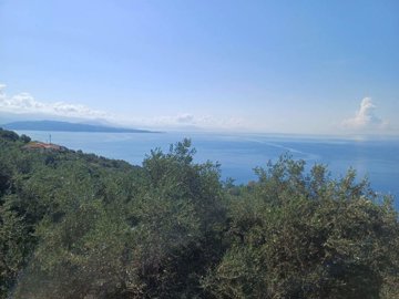 img-1f221bb9968678b2752b78a3b6a63309-v