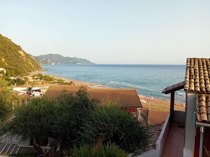 Image No.21-3 Bed Apartment for sale