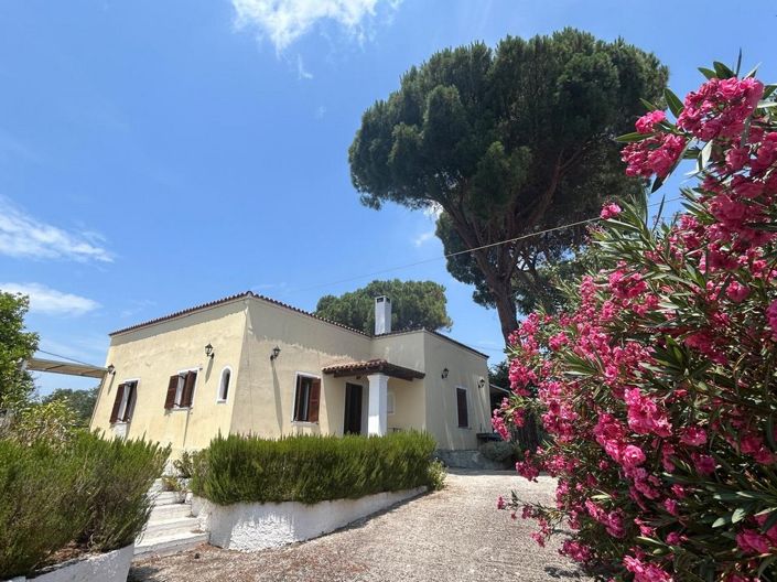 Image No.5-3 Bed House for sale