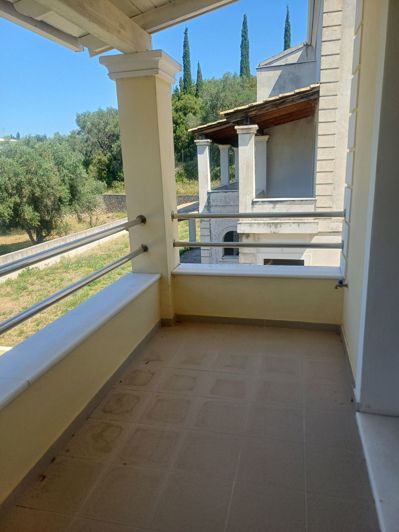 Image No.32-3 Bed House for sale