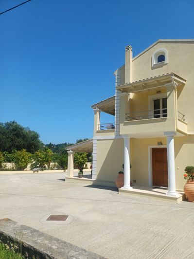 Image No.6-3 Bed House for sale